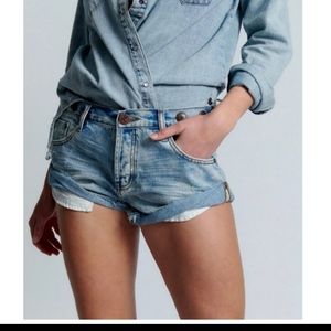 ISO One teaspoon studded denim short